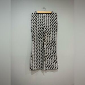 B/W Maeve Patterned Pull-On Bootcut Pants Size M EUC